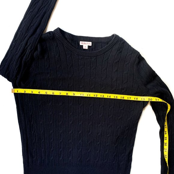 classic black sweater scoopneck textured pattern - Picture 2 of 3